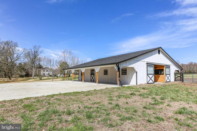 8065 MACEDONIA, Woodford, VA 22580