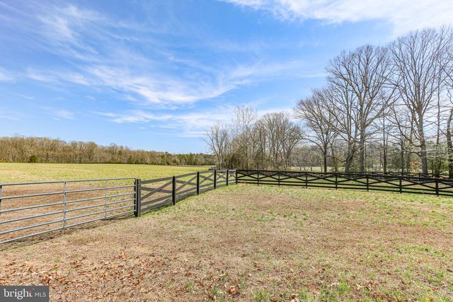 8065 MACEDONIA, Woodford, VA 22580