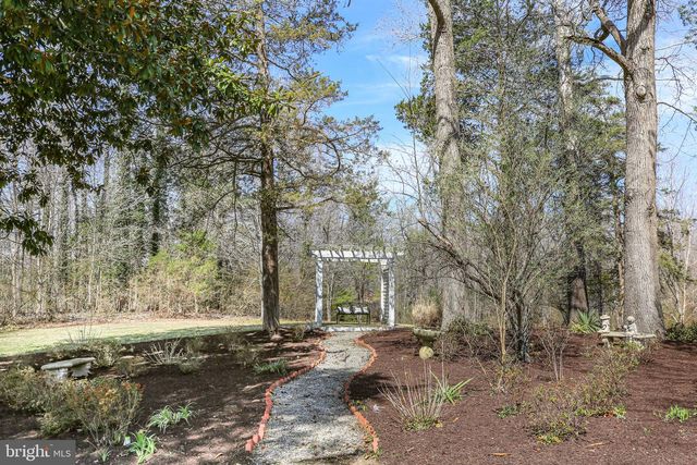 8065 MACEDONIA, Woodford, VA 22580