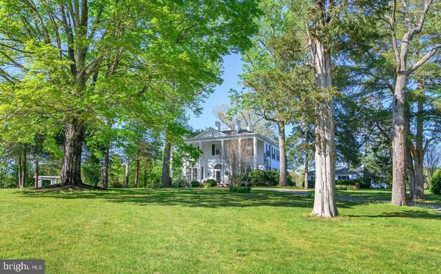 8065 MACEDONIA, Woodford, VA 22580