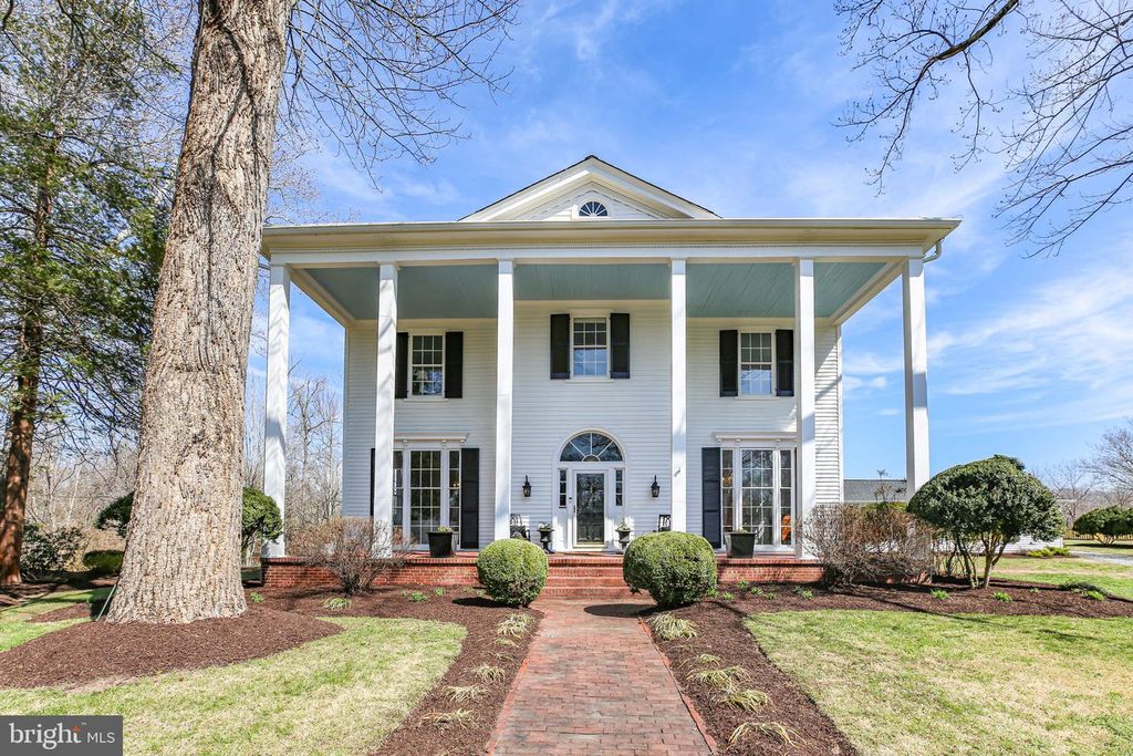 8065 MACEDONIA, Woodford, VA 22580