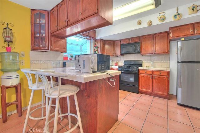 148 S Avenue 53, Los Angeles, CA 90042