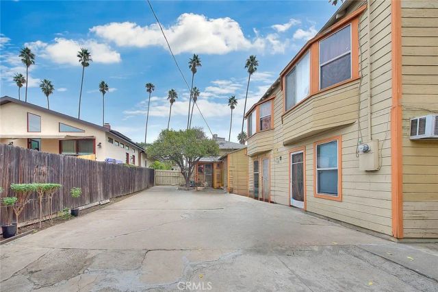 148 S Avenue 53, Los Angeles, CA 90042