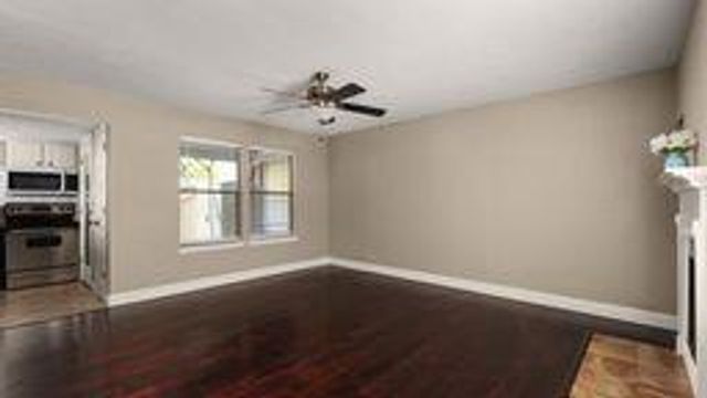 7635 Guadalupe ST 902, Austin, TX 78752