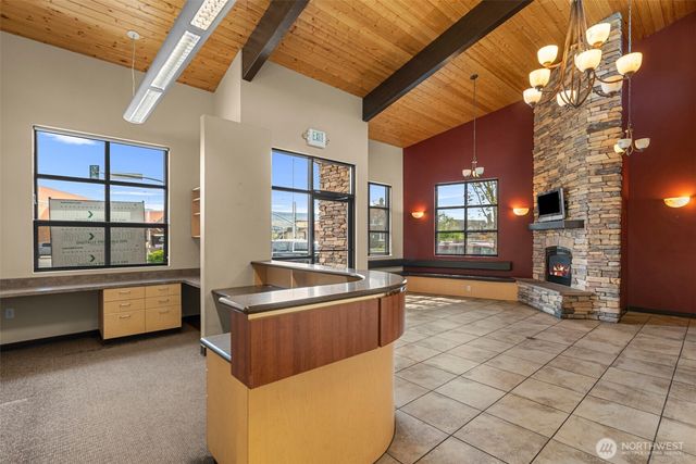 10 N Chelan Avenue, Wenatchee, WA 98801