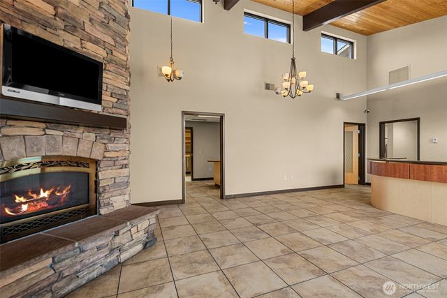 10 N Chelan Avenue, Wenatchee, WA 98801