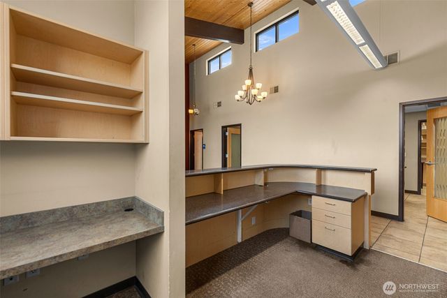 10 N Chelan Avenue, Wenatchee, WA 98801