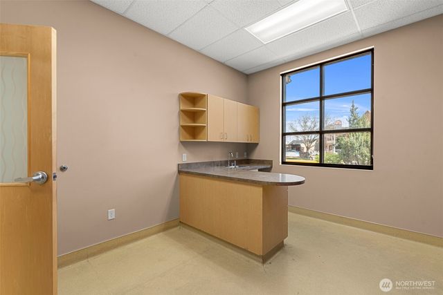 10 N Chelan Avenue, Wenatchee, WA 98801