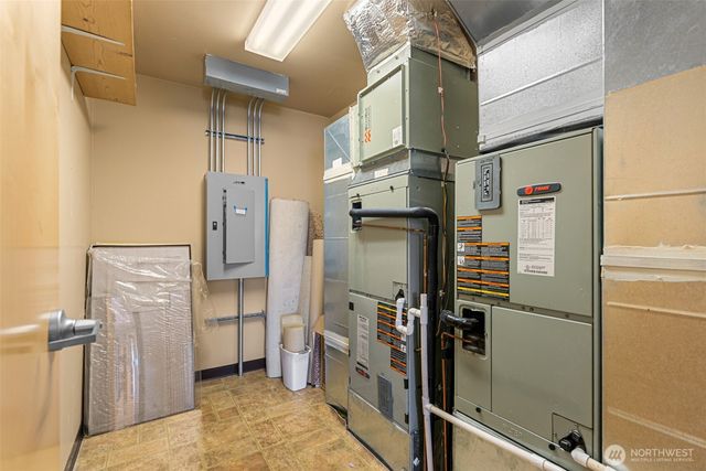 10 N Chelan Avenue, Wenatchee, WA 98801