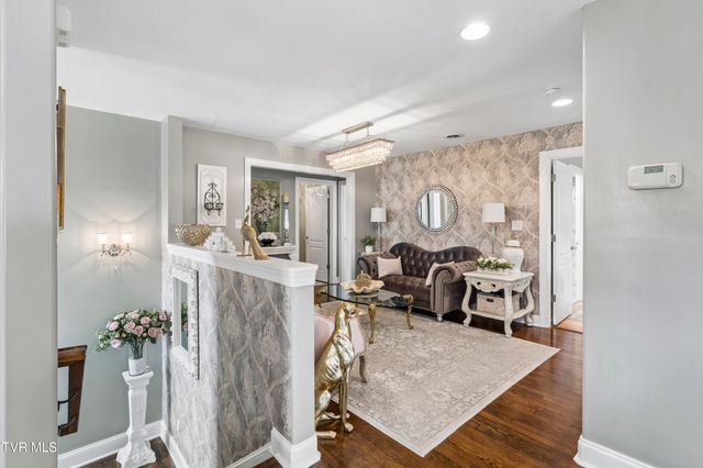 15 Palisades Pointe 15, Johnson City, TN 37601