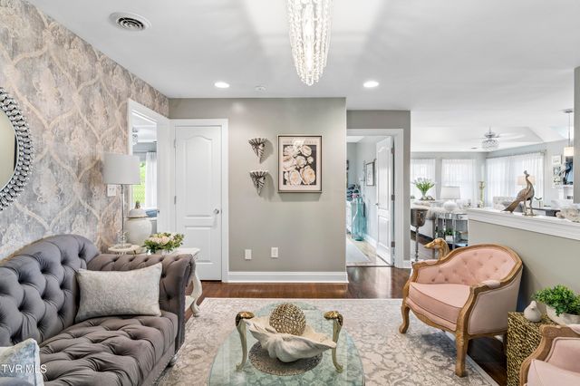 15 Palisades Pointe 15, Johnson City, TN 37601