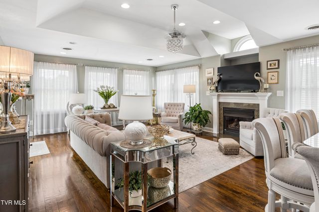 15 Palisades Pointe 15, Johnson City, TN 37601