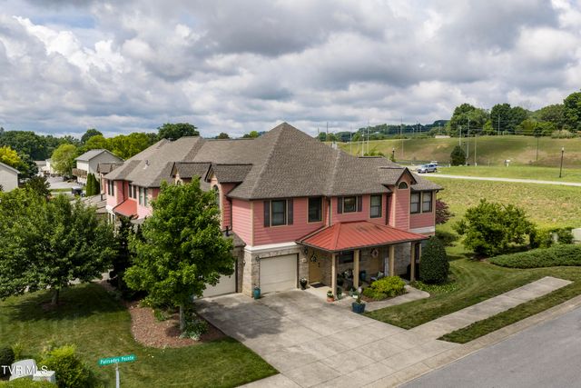 15 Palisades Pointe 15, Johnson City, TN 37601