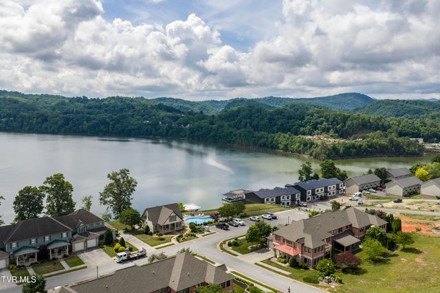 15 Palisades Pointe 15, Johnson City, TN 37601