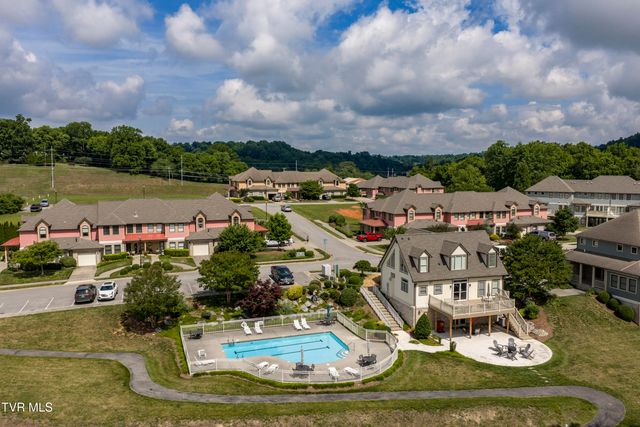 15 Palisades Pointe 15, Johnson City, TN 37601