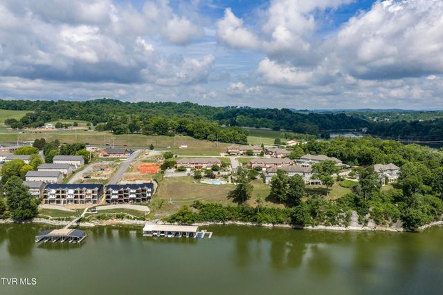 15 Palisades Pointe 15, Johnson City, TN 37601