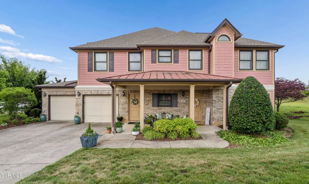 15 Palisades Pointe 15, Johnson City, TN 37601