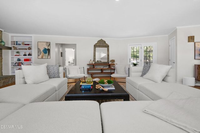 340 Santa Inez Way, La Canada Flintridge, CA 91011