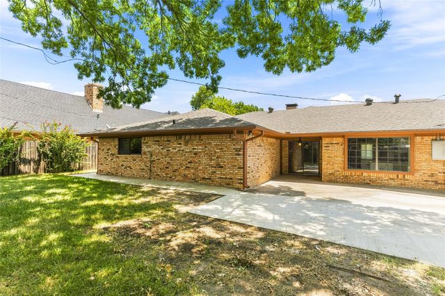 1610 Archer Circle, Sherman, TX 75092