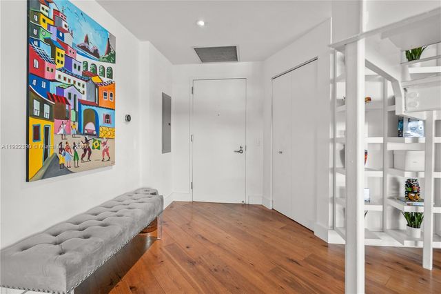 60 SW 13th St 4616, Miami, FL 33130