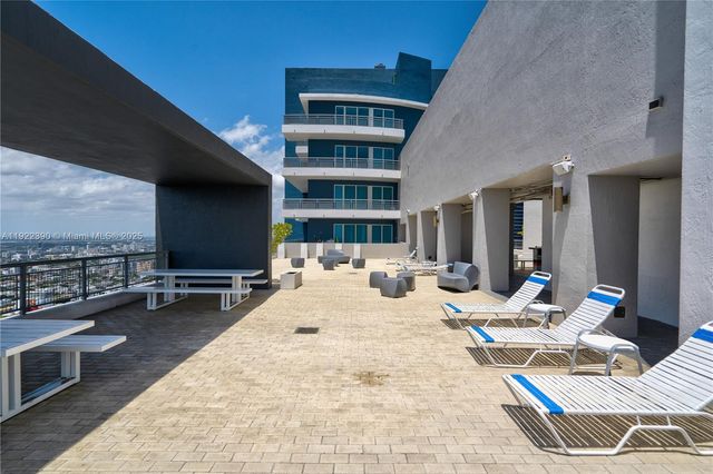 60 SW 13th St 4616, Miami, FL 33130