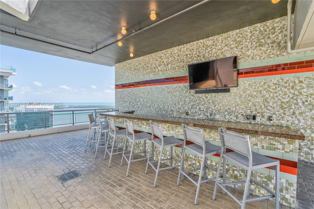 60 SW 13th St 4616, Miami, FL 33130