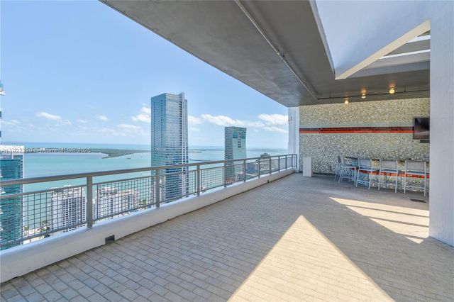 60 SW 13th St 4616, Miami, FL 33130