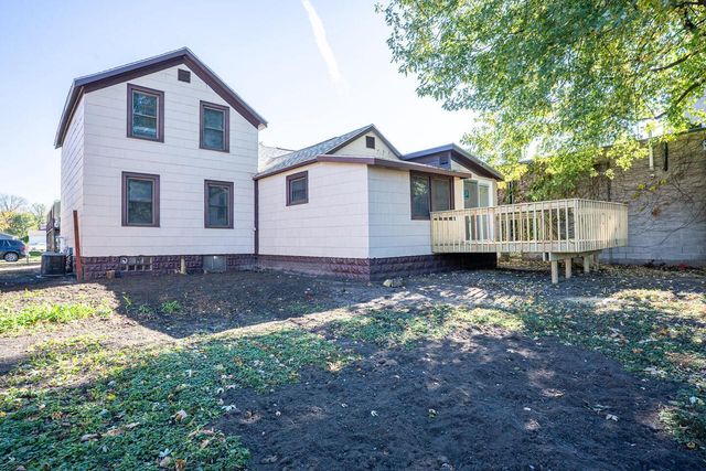 1113 Liberty STREET, La Crosse, WI 54603