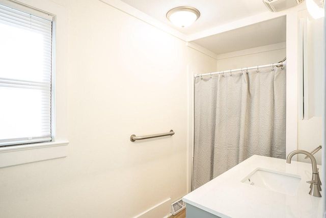 1113 Liberty STREET, La Crosse, WI 54603