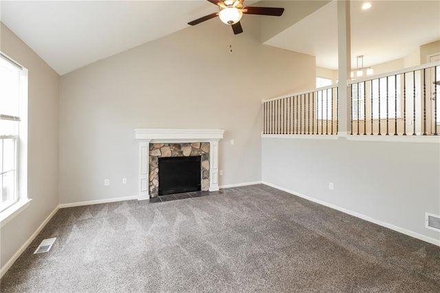 19616 E 7th Street Court, Independence, MO 64056
