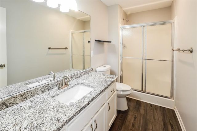 19616 E 7th Street Court, Independence, MO 64056