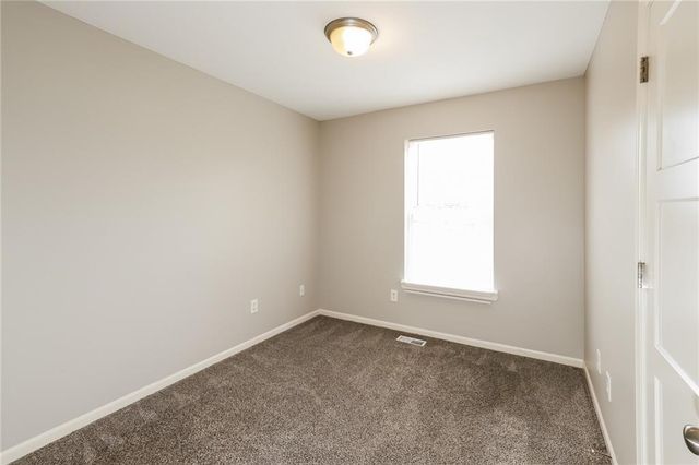 19616 E 7th Street Court, Independence, MO 64056