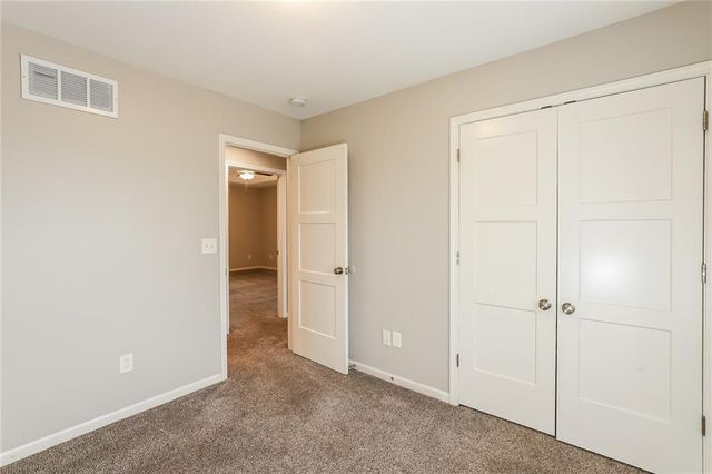 19616 E 7th Street Court, Independence, MO 64056