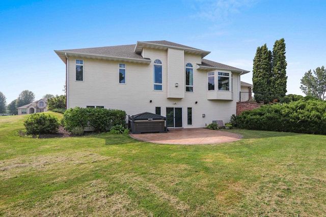 2864 WOODHAVEN CIRCLE, De Pere, WI 54115