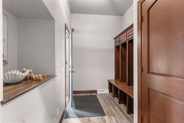 2864 WOODHAVEN CIRCLE, De Pere, WI 54115