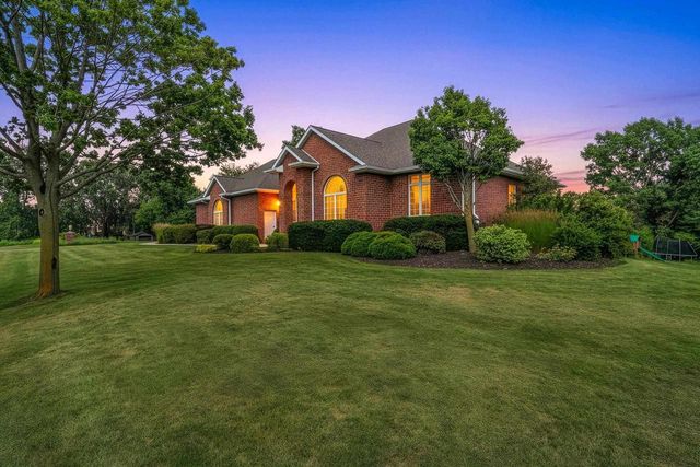 2864 WOODHAVEN CIRCLE, De Pere, WI 54115