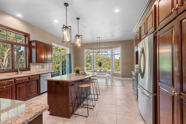 2864 WOODHAVEN CIRCLE, De Pere, WI 54115