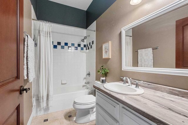 2864 WOODHAVEN CIRCLE, De Pere, WI 54115