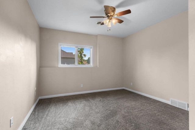 2864 WOODHAVEN CIRCLE, De Pere, WI 54115