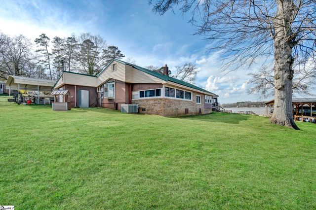 1020 Flymm Smith Road, Waterloo, SC 29684