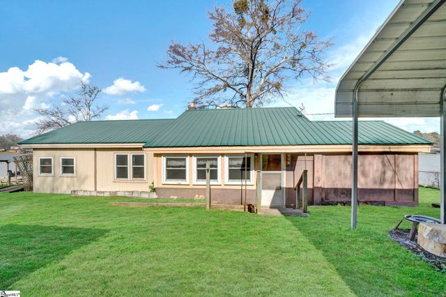 1020 Flymm Smith Road, Waterloo, SC 29684