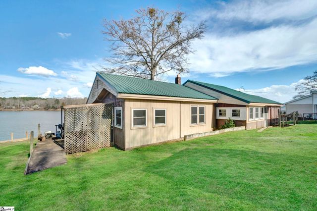 1020 Flymm Smith Road, Waterloo, SC 29684