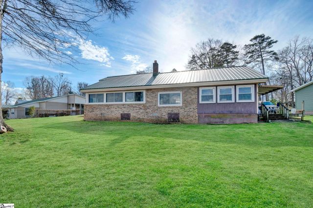 1020 Flymm Smith Road, Waterloo, SC 29684