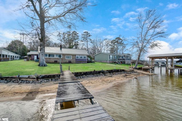 1020 Flymm Smith Road, Waterloo, SC 29684