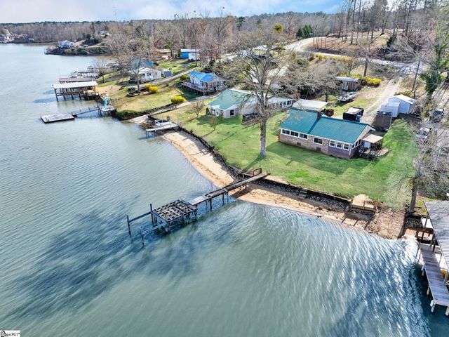 1020 Flymm Smith Road, Waterloo, SC 29684