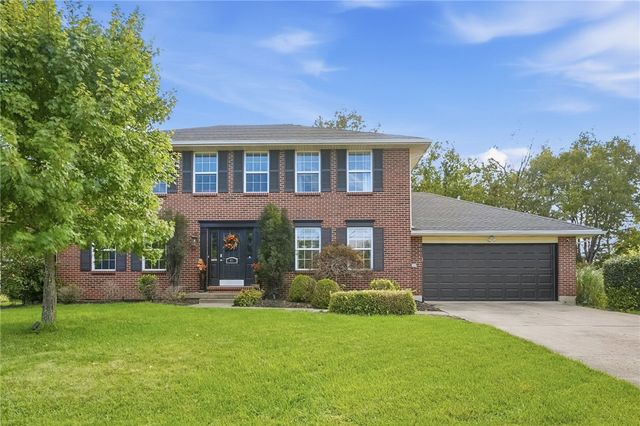 41 W Waterbury Drive, Springboro, OH 45066