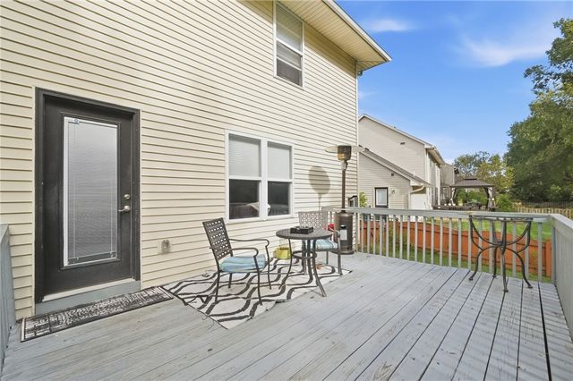 41 W Waterbury Drive, Springboro, OH 45066