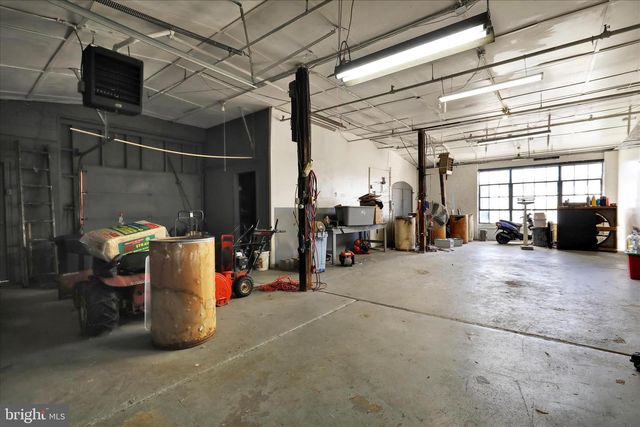 1524 FRIEDENSBURG RD, Reading, PA 19606