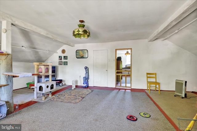 1524 FRIEDENSBURG RD, Reading, PA 19606