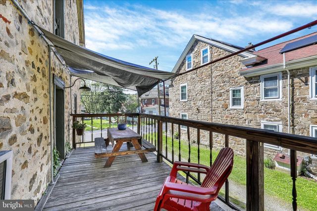 1524 FRIEDENSBURG RD, Reading, PA 19606